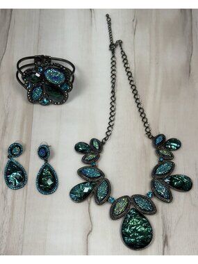 4pc Statement JEWELRY SET Irridescent Aqua Teardrop Bib Necklace Cuff Earrings